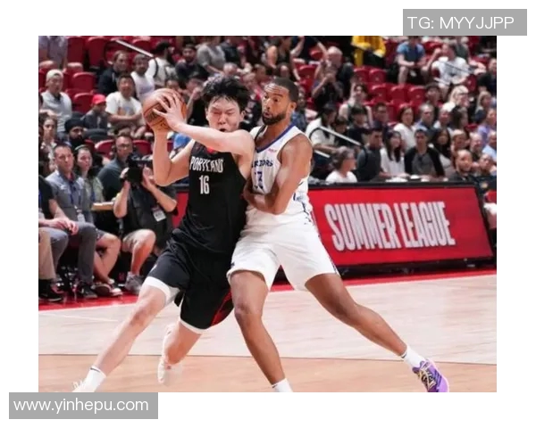 雷霆与开拓者激战精彩瞬间图片分享与赛后精彩回顾